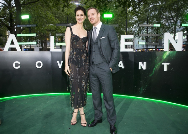 London UK : Cast and crew at the World Premiere of Alien - Covenant in London's Leicester Square. (Credit: StillMoving.net for Fox)